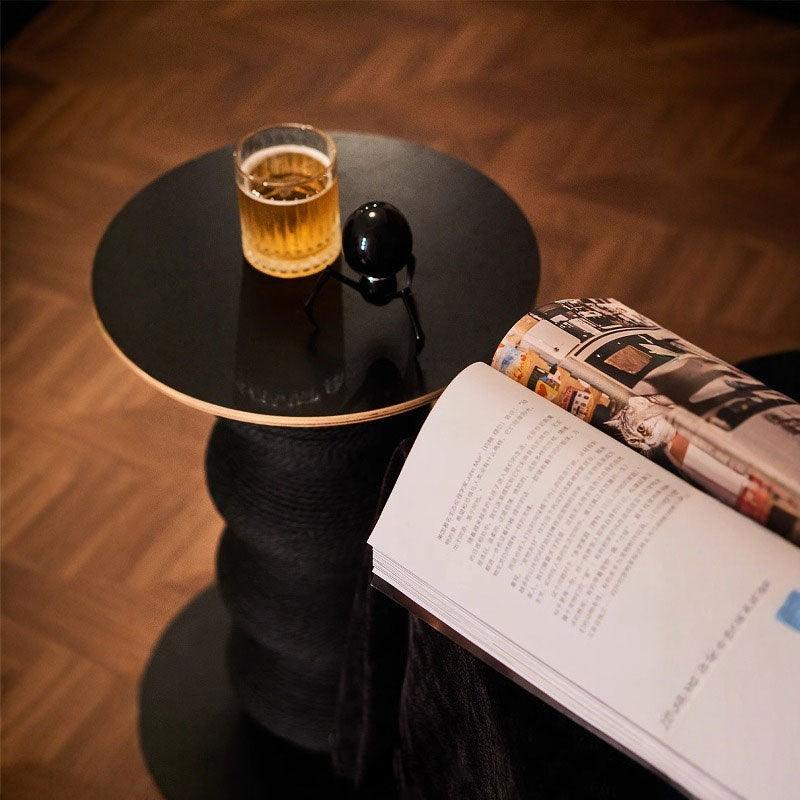 Catvera 2-in-1 Modern Scratching Table - Image 9|||PROMPT|||Original clean product image