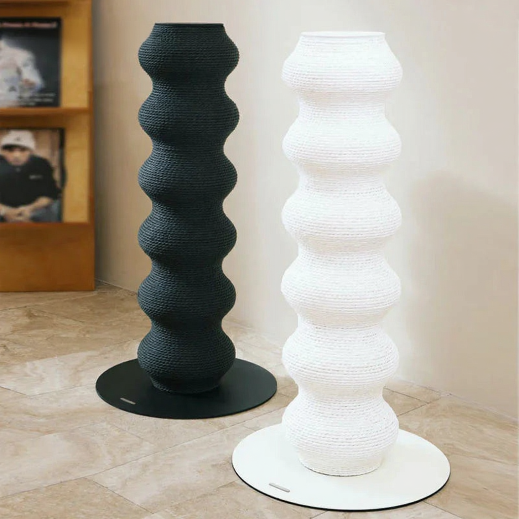 Catvera Adjustable Height Scratching Post - Image 7|||PROMPT|||Original clean product image
