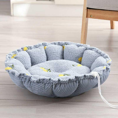 Catvera Adjustable Petal Cat Bed - Image 2|||PROMPT|||Original clean product image