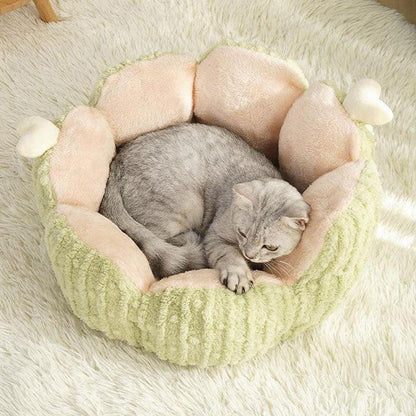 Catvera Cactus Fluffy Warm Cat Bed - Image 1|||PROMPT|||Original clean product image