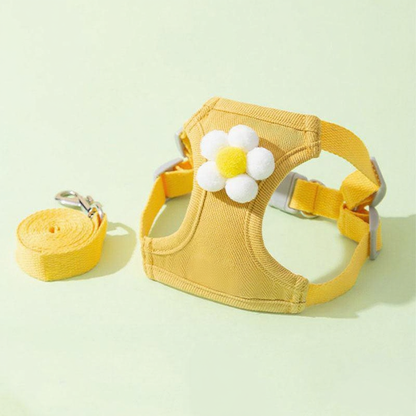 Catvera Floral Cat Harness Leash Set - Image 3|||PROMPT|||Original clean product image