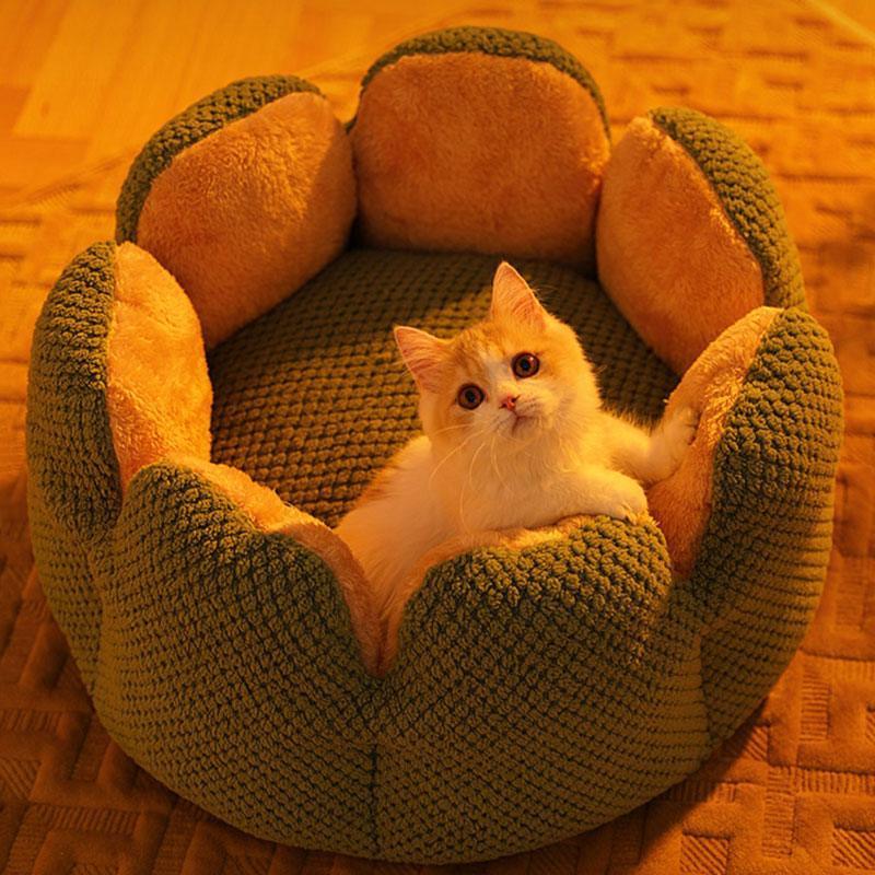 Catvera Flower Nest Cat Bed - Image 10|||PROMPT|||Original clean product image