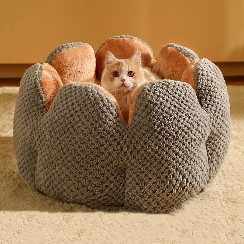 Catvera Flower Nest Cat Bed - Image 6|||PROMPT|||Original clean product image