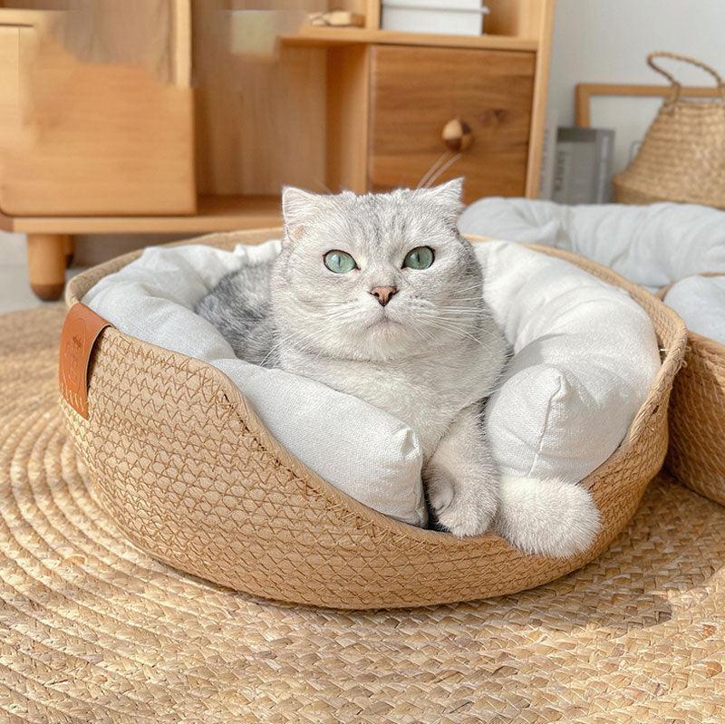 Catvera Handwoven Cooling Cat Bed - Image 3|||PROMPT|||Original clean product image