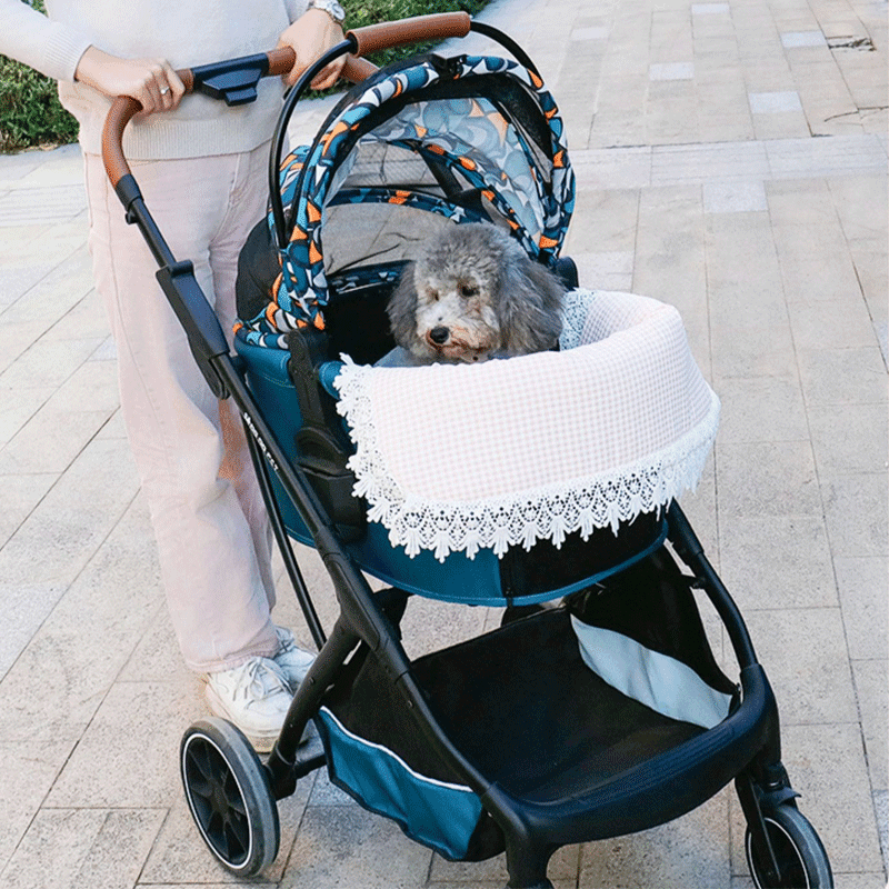 Catvera Lace Pet Stroller Mat - Image 11|||PROMPT|||Original clean product image