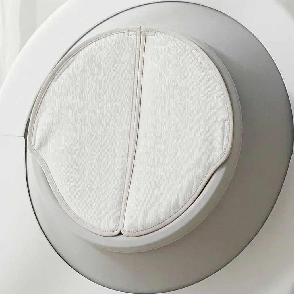 Catvera Litter Box Privacy Curtain - Image 9|||PROMPT|||Cleaned image. Original analysis: Found 1 brand name embossed on the product itself
