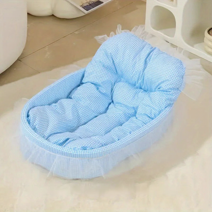 Catvera Ruffle Princess Pet Bed - Image 4|||PROMPT|||Cleaned image. Original analysis: Found 1 brand watermark 'KEMORELA' with registered trademark symbol in the top left corner