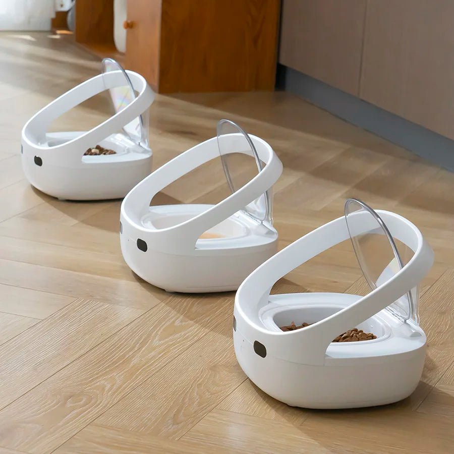 Catvera Smart RFID Multi-Pet Feeder - Image 4|||PROMPT|||Original clean product image